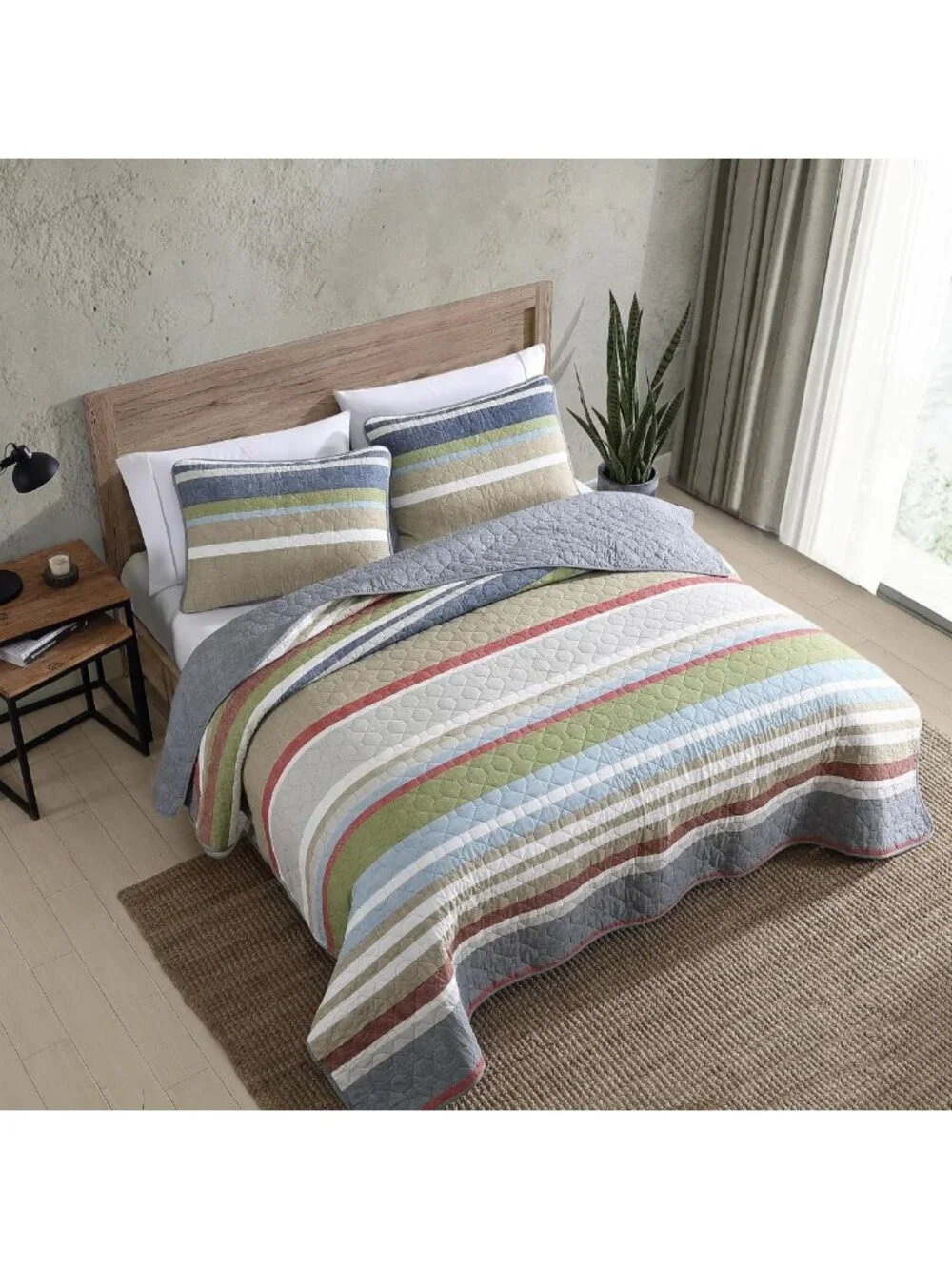 Reversible Cotton Quilt Set with Shams, Lightweight All-Season Bedding, King